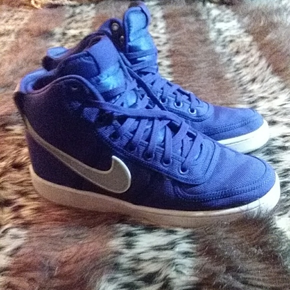 Nike high tops super cute, bright blue, gray, whit - Picture 3 of 5